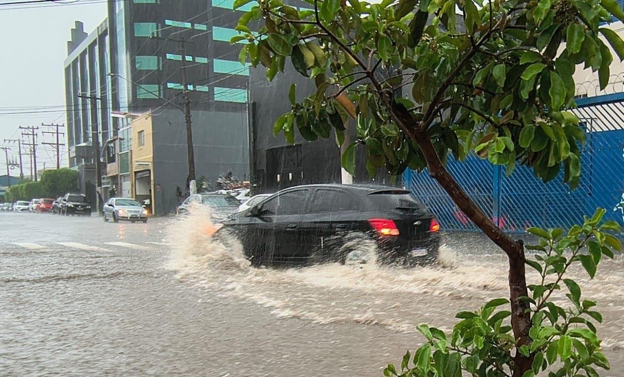 Ciclone no Sul provoca virada no tempo e temporais em SP e RJ