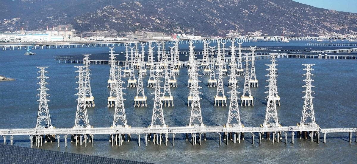 Opinião | Energia limpa x petróleo: China exporta tecnologia verde em maior valor do que óleo e gás pelos EUA