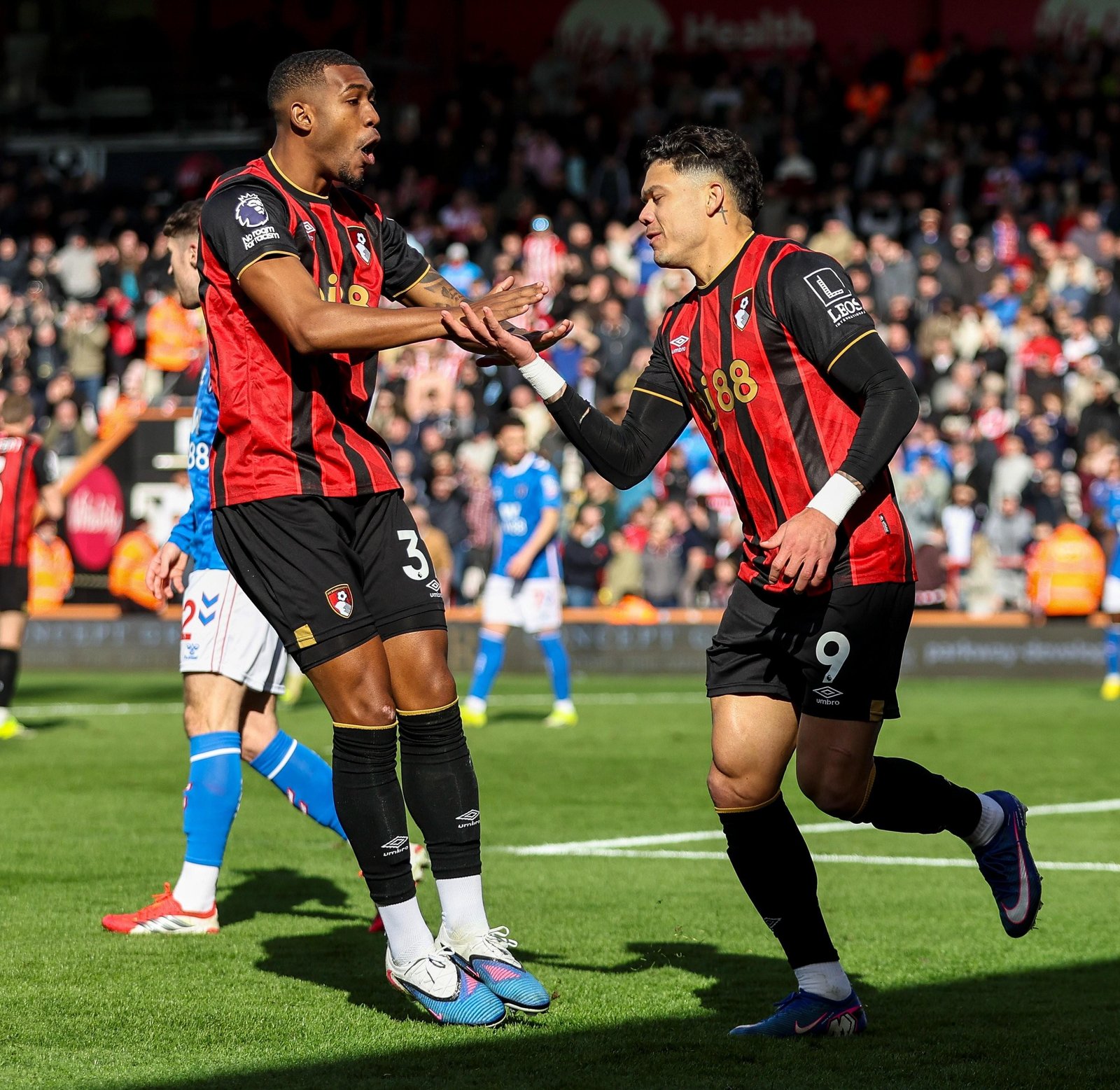 Rayan passa em branco, mas Evanilson marca em empate do Bournemouth contra o Sunderland