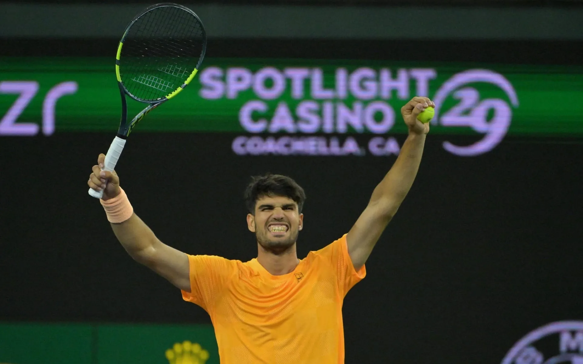 Alcaraz vence Norrie e enfrenta Medvedev na semifinal em Indian Wells