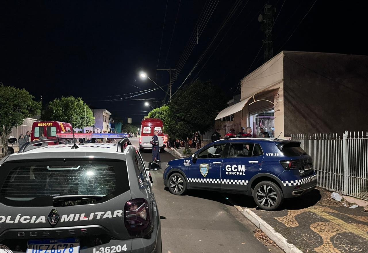 Mulher é mantida refém pelo ex armado com faca em casa em SP | G1