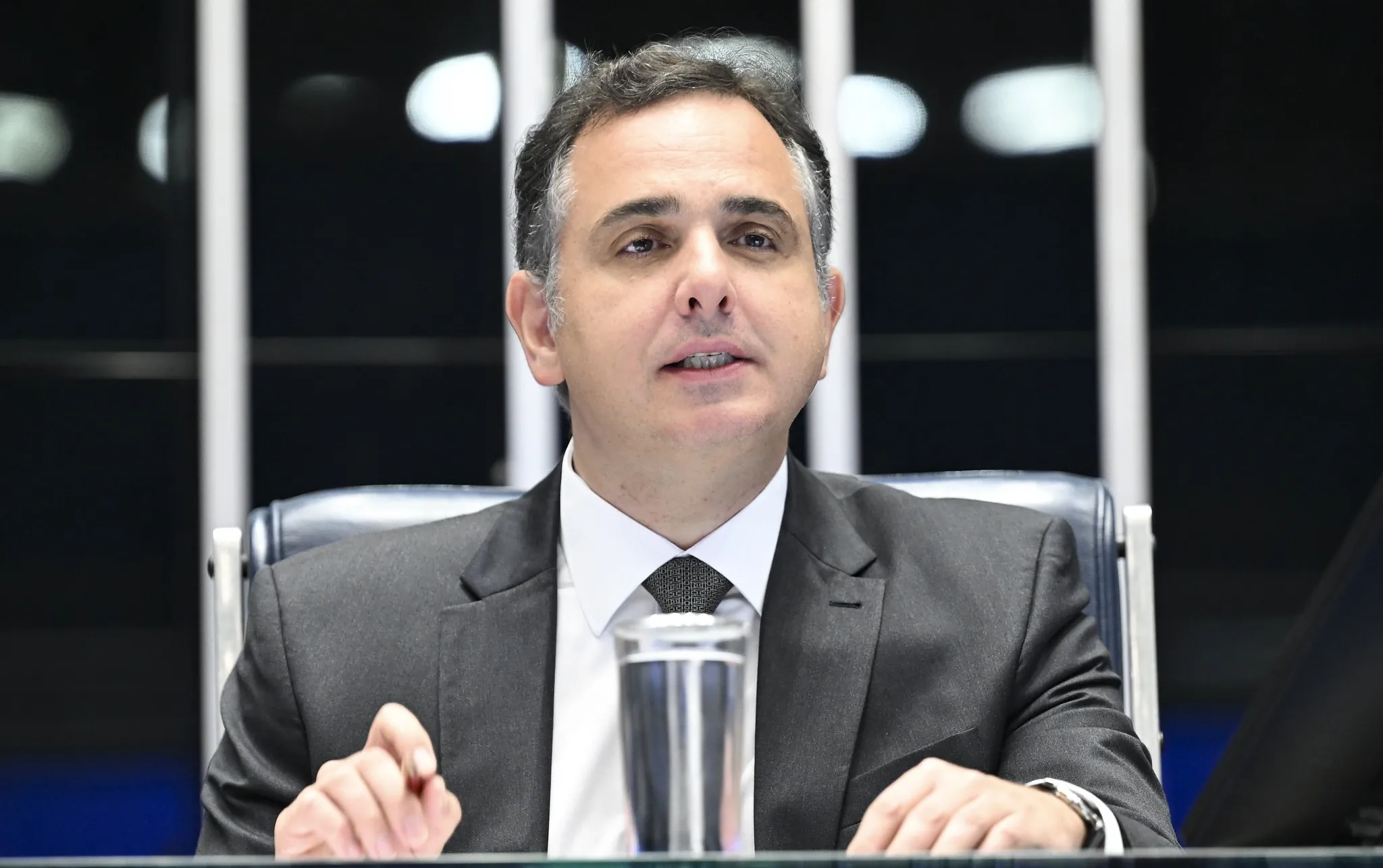 PF diz que Pacheco se reuniu com dono de associação investigada para discutir nomeação de presidente do INSS; senador nega