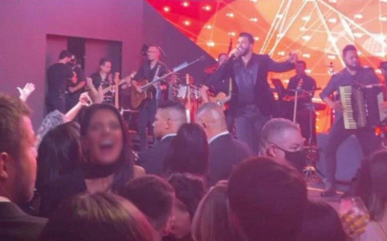 Preso, Adilsinho já viralizou por festão com famosos na pandemia