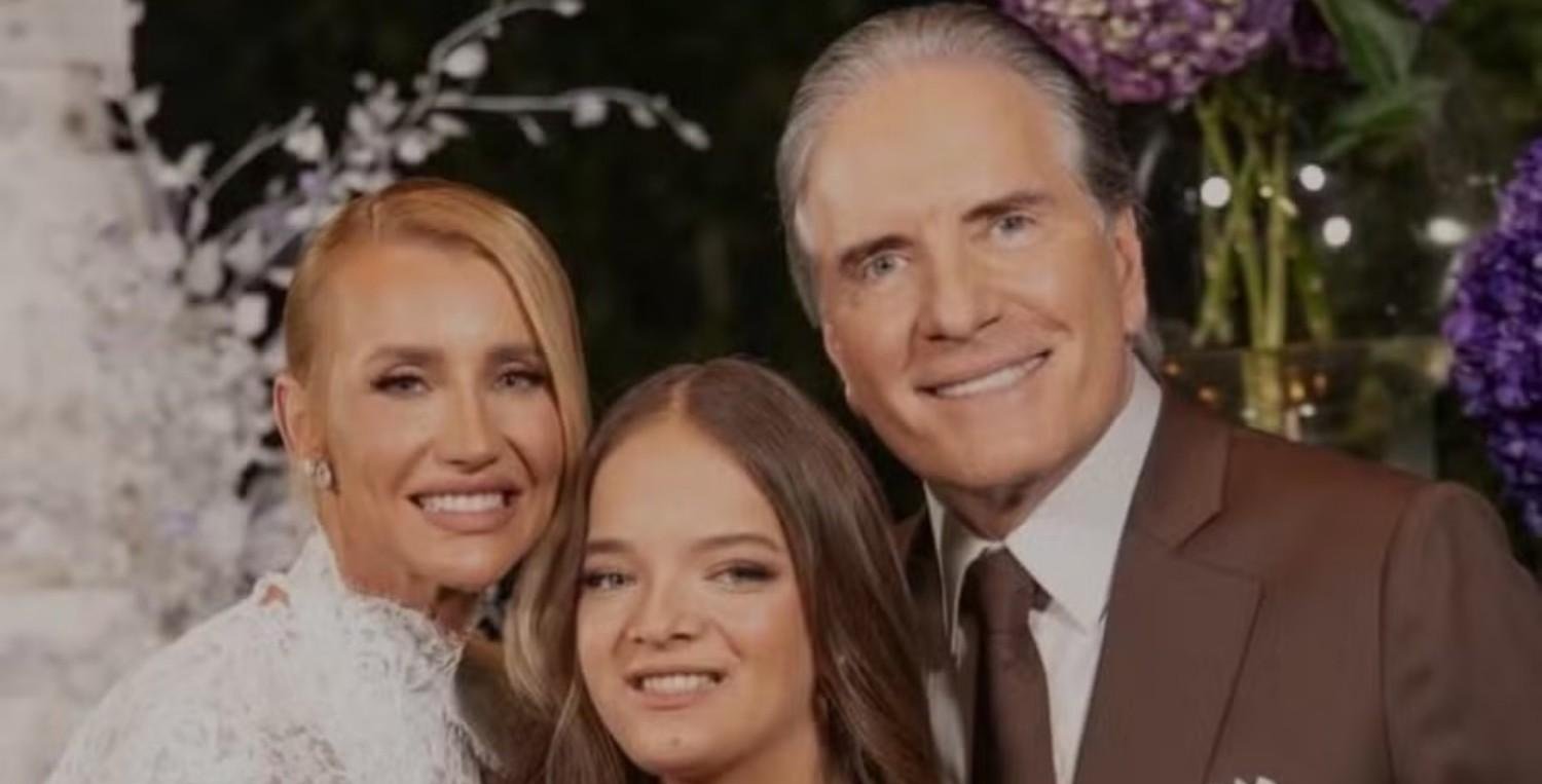 Ana Paula Siebert responde seguidor sobre relação com Rafa Justus: 'Vocês já viram a agenda de uma adolescente?'