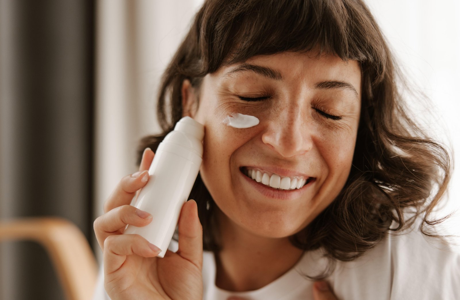 Protetor solar vendidos em lojas de EPI viraliza nas redes | G1