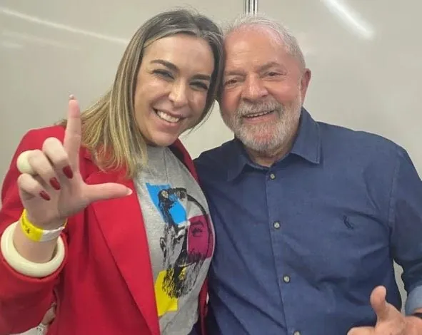 Fotos de Lula com lobista foram tiradas em eventos públicos antes da posse