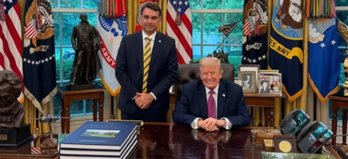 Como especialistas avaliam encontro com Trump não deve mudar cenário eleitoral de Flávio Bolsonaro