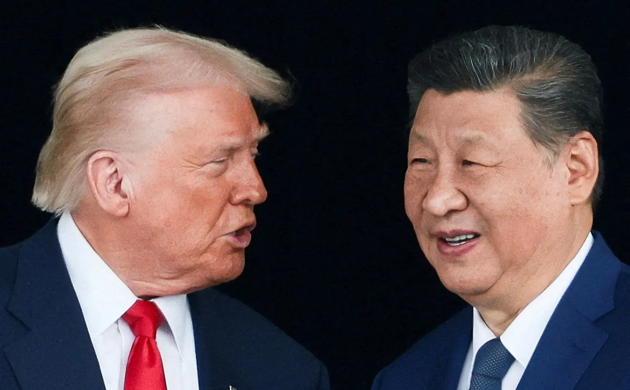 China anuncia datas da visita oficial de Trump e fala em trabalhar 'em pé de igualdade' com os EUA