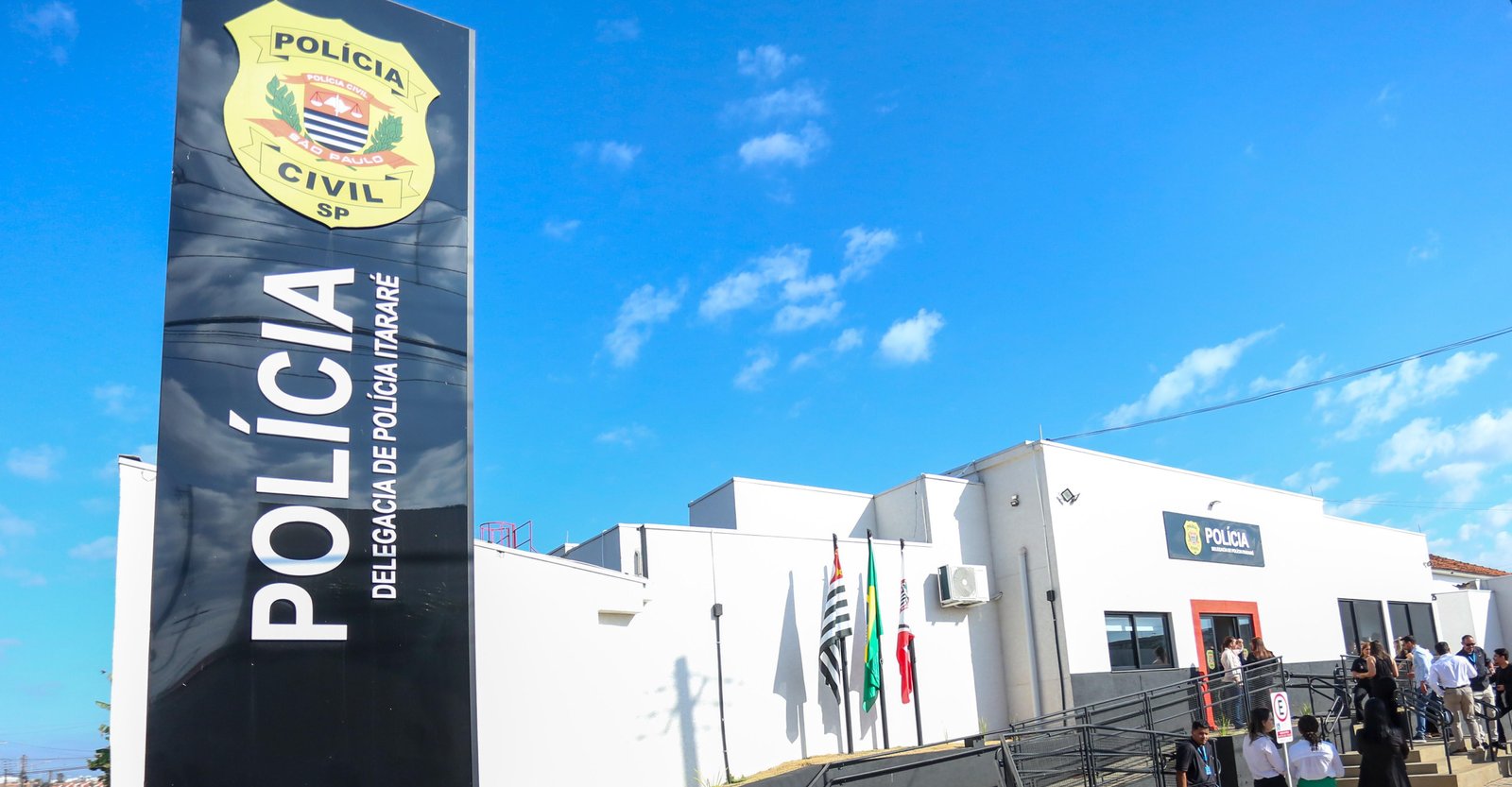 Jantar termina em morte e três feridos após ataque com faca | G1