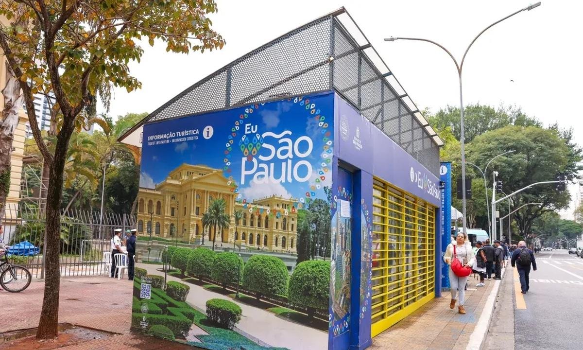 Prefeitura de SP banca salário de R$ 76 mil a irmã de donos de agência