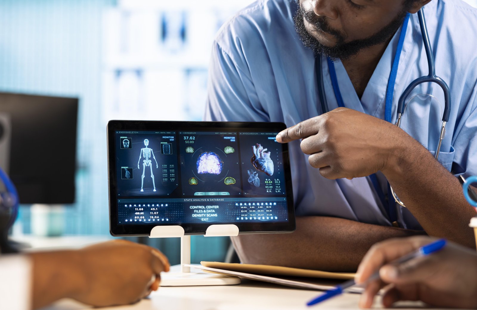 Brasil cria primeira regra para IA na medicina: diagnóstico não pode ser automático e paciente poderá recusar uso | G1