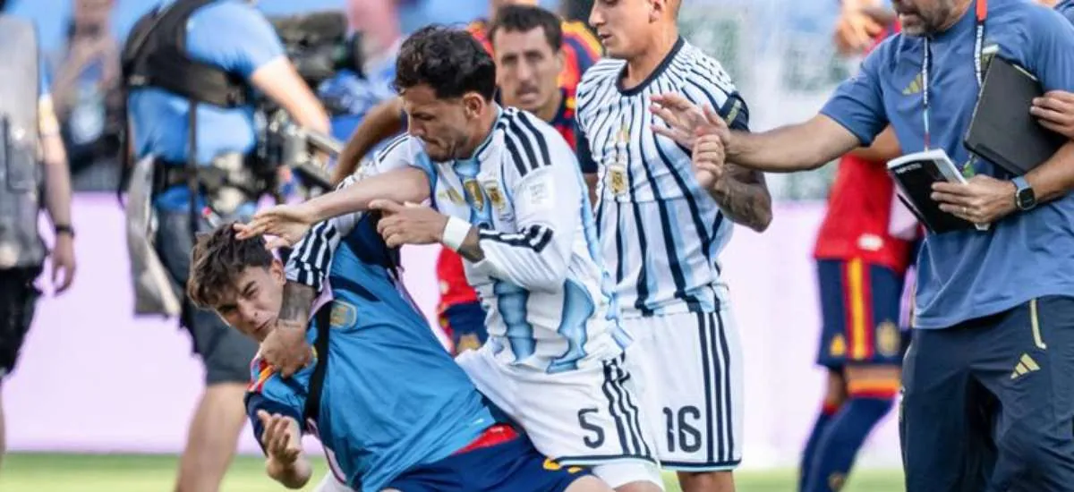 Fifa pune Argentina por racismo, Malvinas e briga na Copa