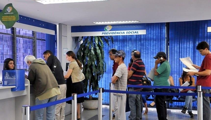 INSS: Modernização falha e filas de perícia deixam segurados em desamparo
