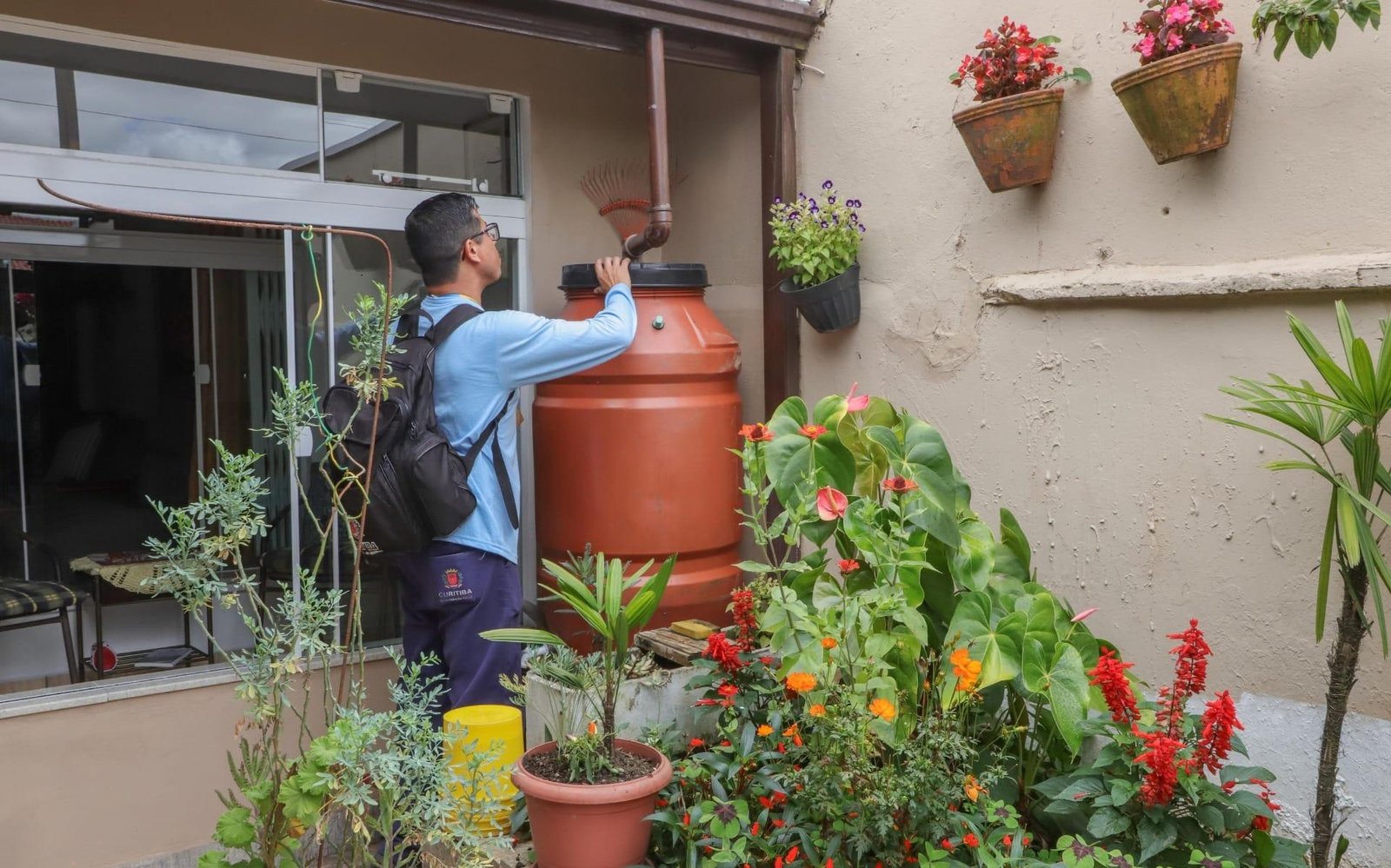 Curitiba intensifica mutirões contra dengue em quatro regionais