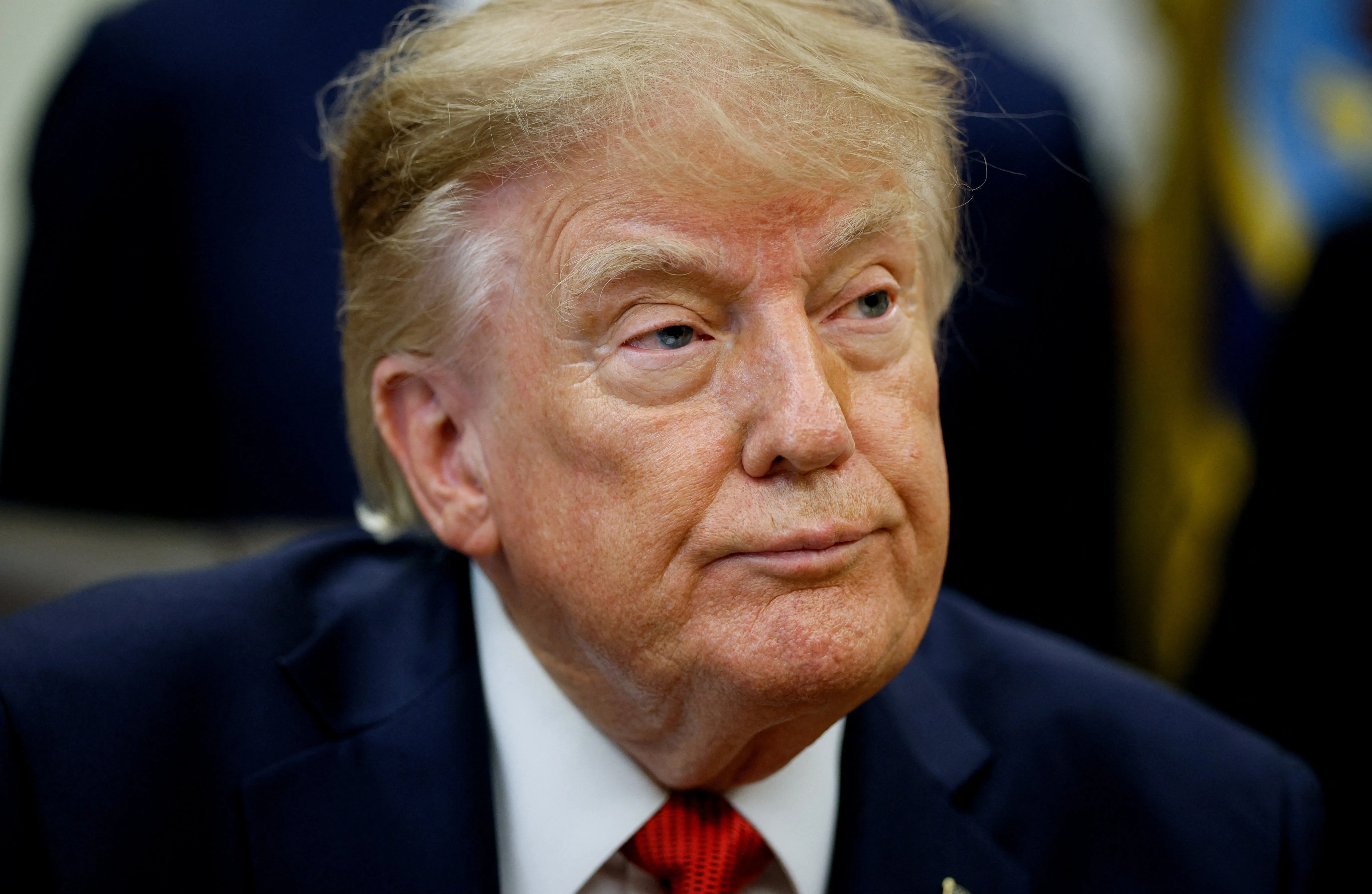 Trump anuncia que vai nomear 'czar da IA' e criar força-tarefa para fomentar e monitorar tecnologia