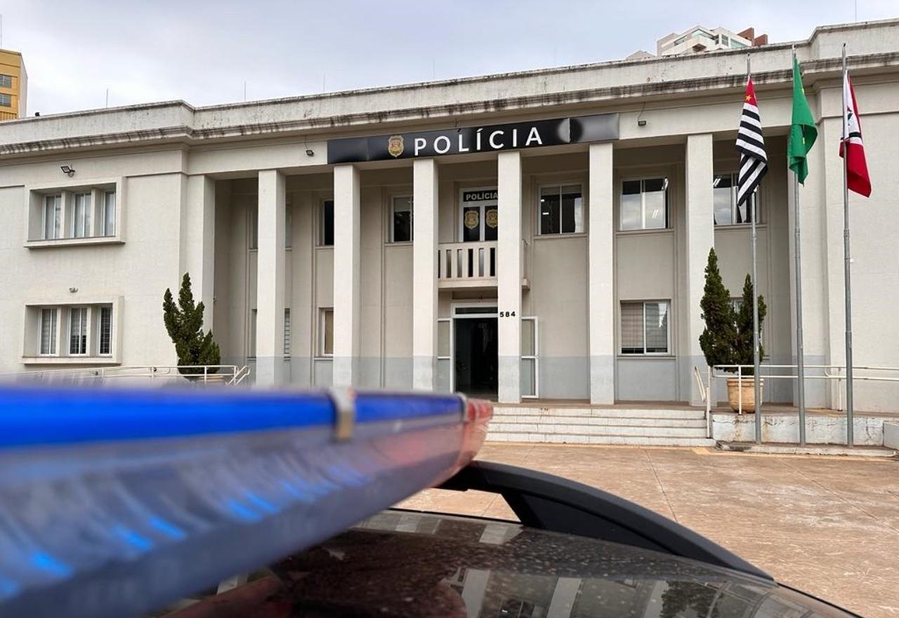 Adolescente denuncia ter sido estuprada por ex-colegas de escola | G1
