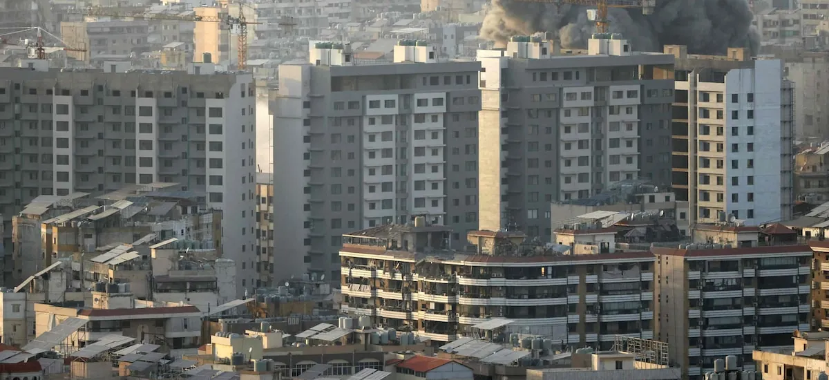 Guerra dos EUA contra o Irã entra na 3ª semana com preço do petróleo perto de US$ 105