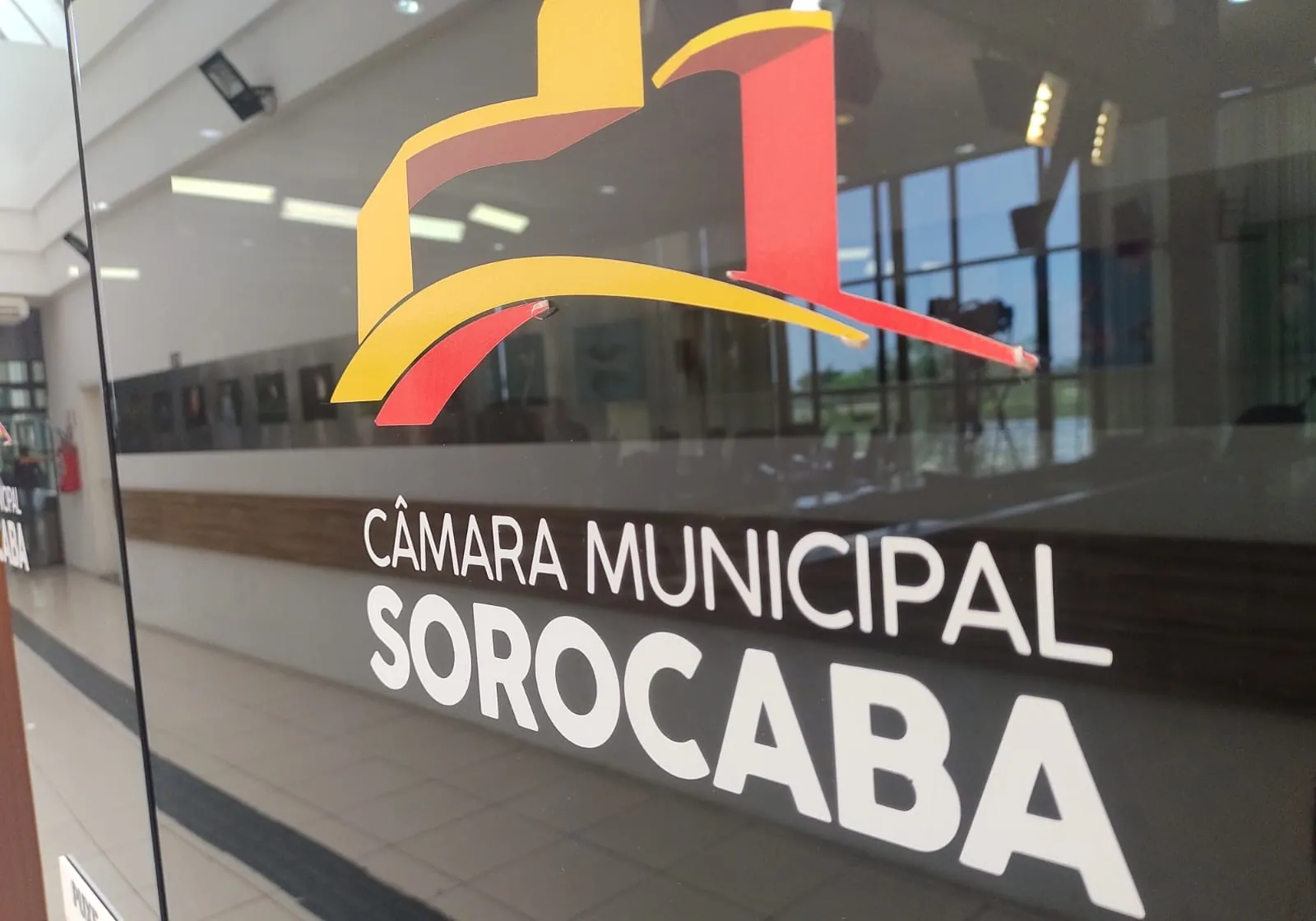 Câmara gasta R$ 800 mil em programa ignorado por vereadores | G1