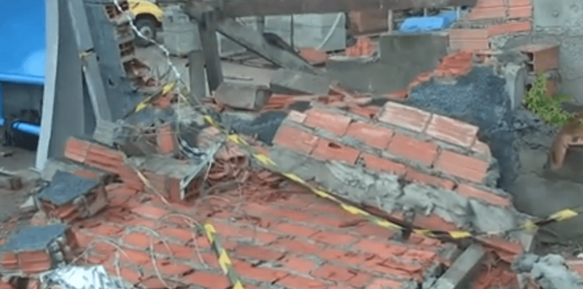 Muro desaba e mata criança de 4 anos em Itapevi, na Grande SP