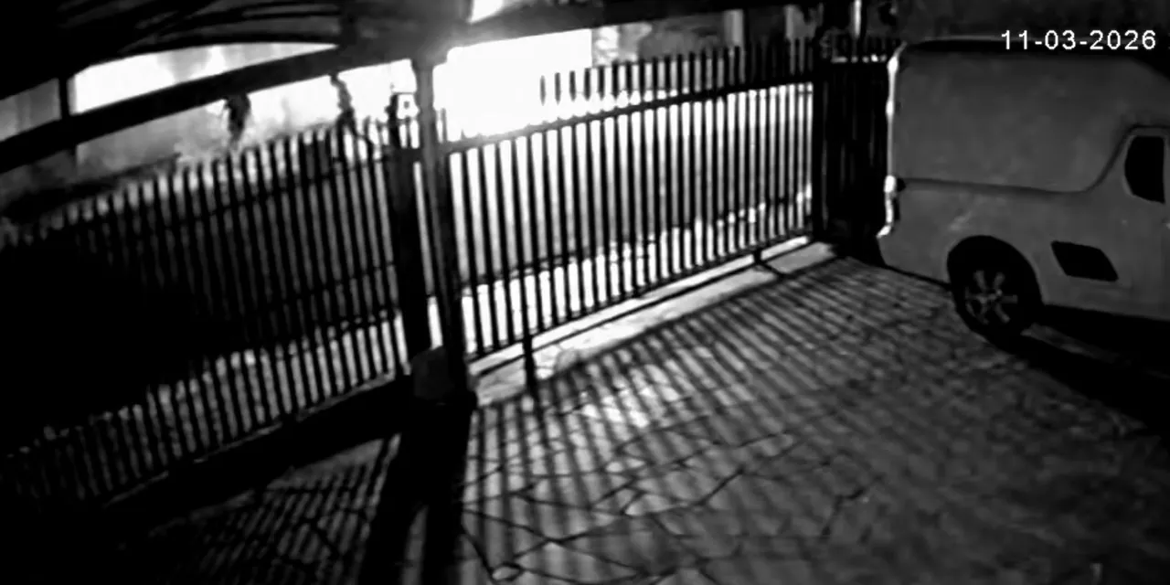 Polícia acredita que incêndio que destruiu depósito foi criminoso | G1