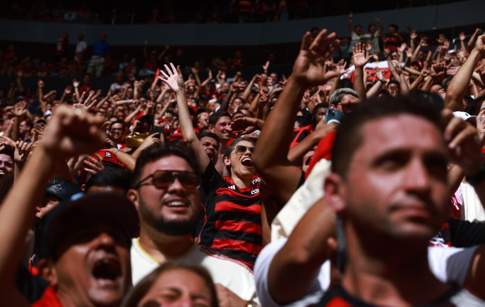 Confira o mosaico exibido pela torcida do Flamengo na Supercopa