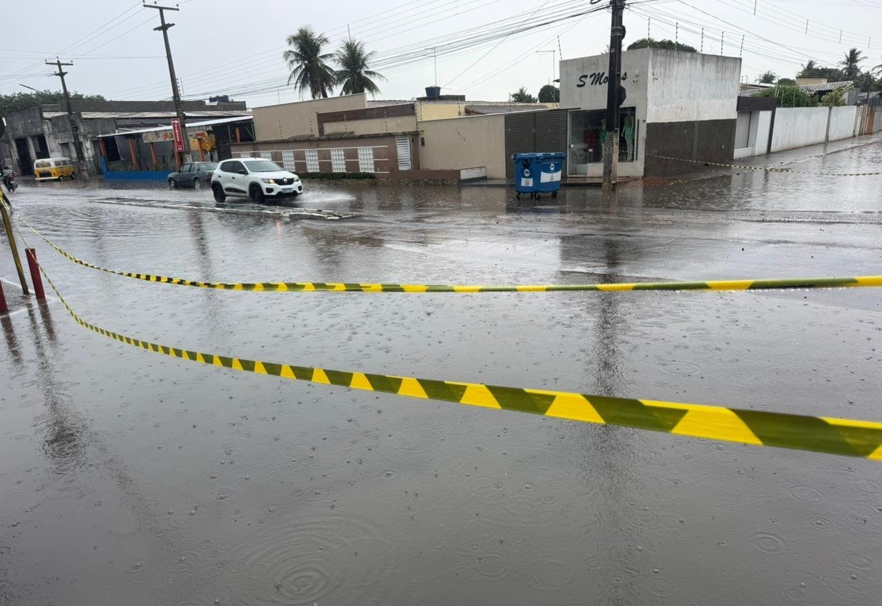 Inmet coloca 63 cidades em alerta vermelho de chuvas | G1