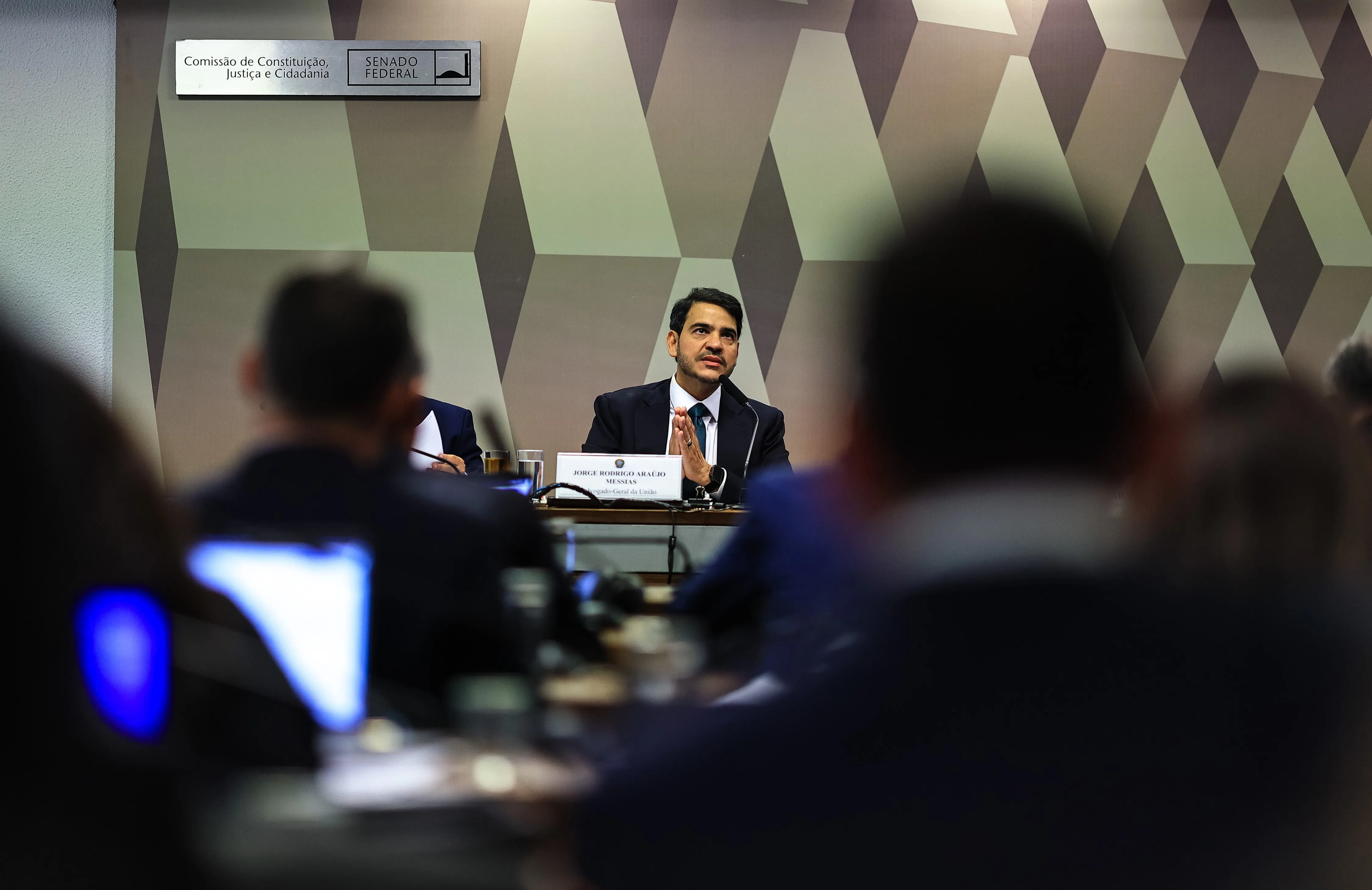 Governo calcula tom de reação à derrota de Messias ao STF, e aliados falam em rompimento com Alcolumbre