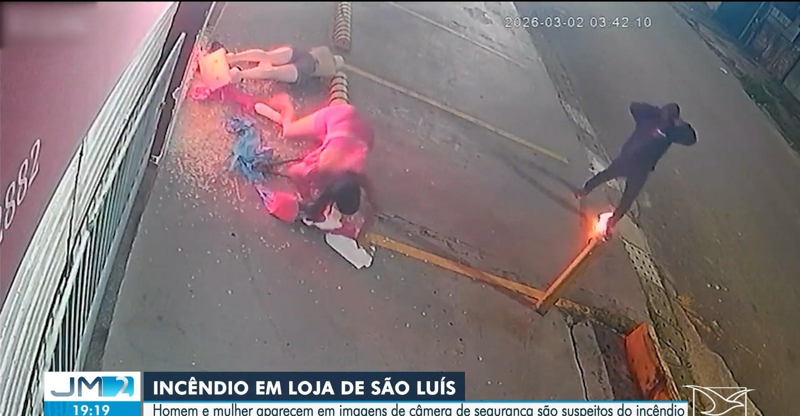 Polícia investiga homem e mulher que incendiaram loja em São Luís | G1