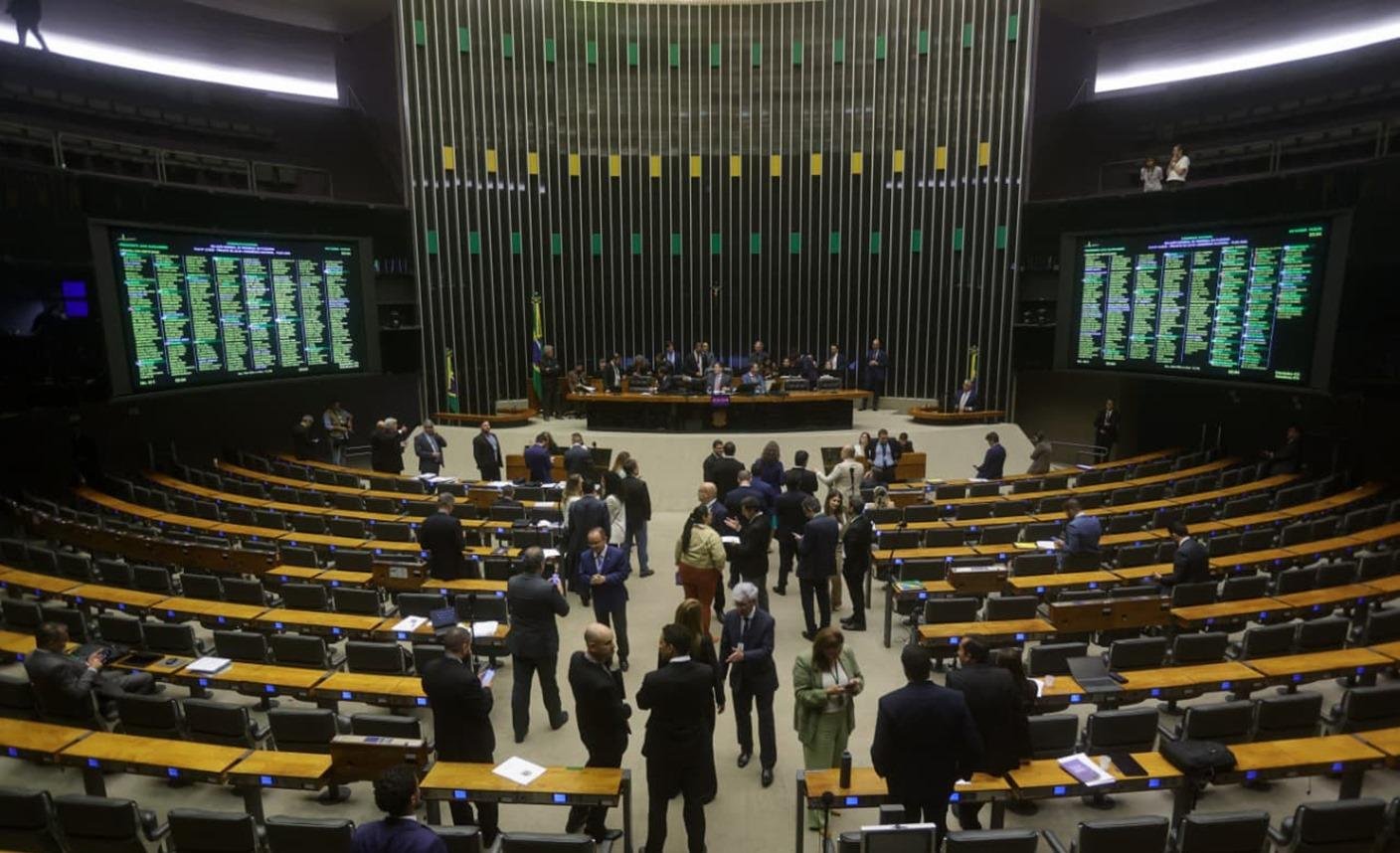 Oposição insistirá em abertura de CPMI do Master após o Carnaval