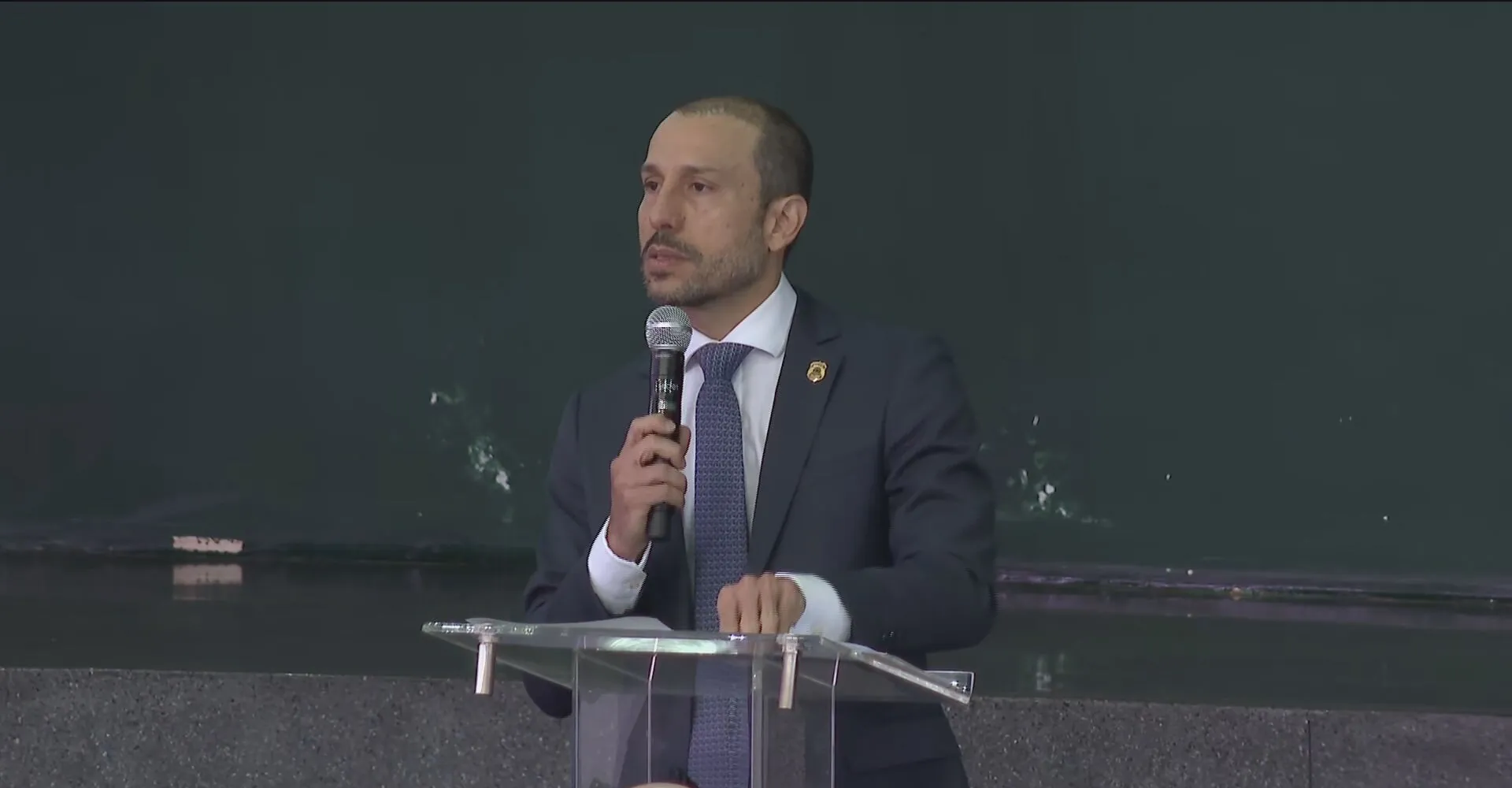 Com notificação de afastamento da cúpula da PF, William Marcel Murad assume direção-geral da corporação