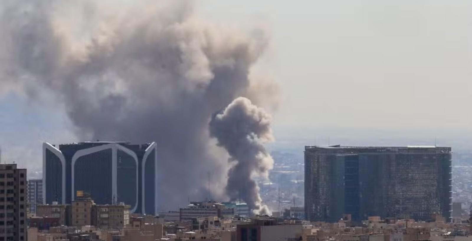 Órgão que escolherá próximo líder supremo no Irã é bombardeado, diz agência; Israel ataca complexo presidencial | G1