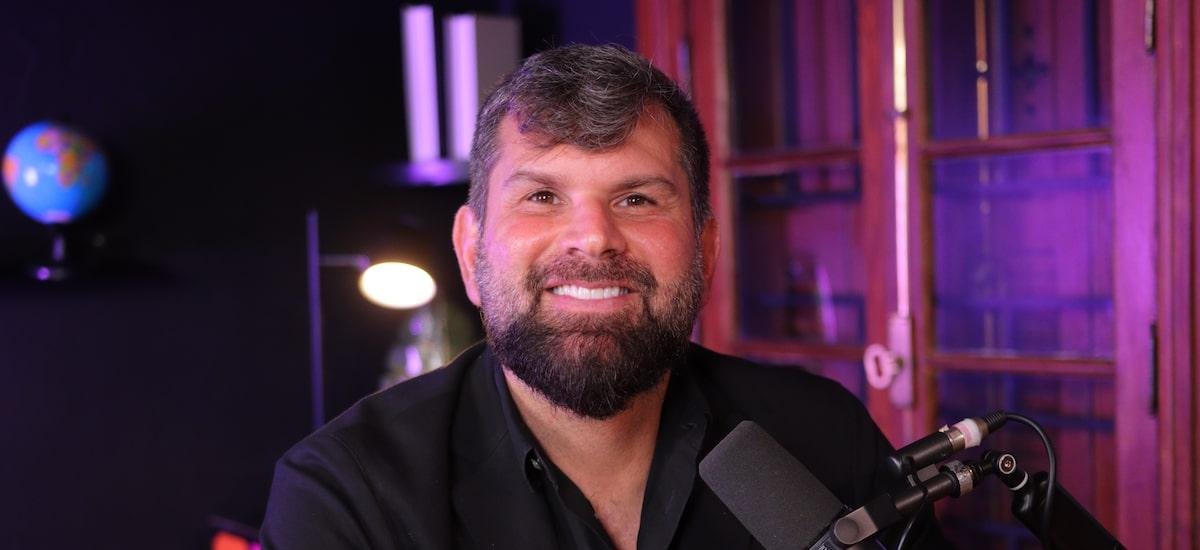 Entrevista | Inteligência artificial vai aumentar lucro do varejo, diz cofundador da plataforma Innovation Week