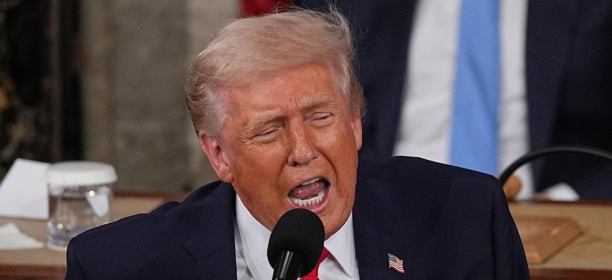 Ao Congresso Trump diz EUA vivem ‘era dourada’ chama Venezuela ‘novo parceiro’