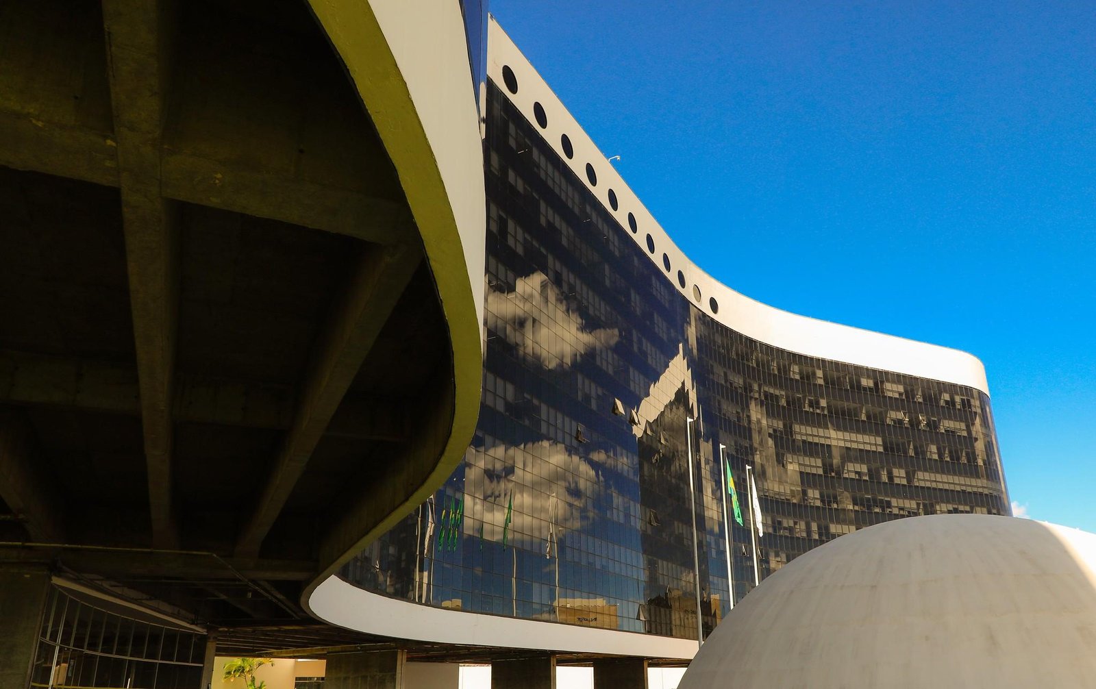 Eleições 2026: TSE aprova calendário e define datas de votação | G1