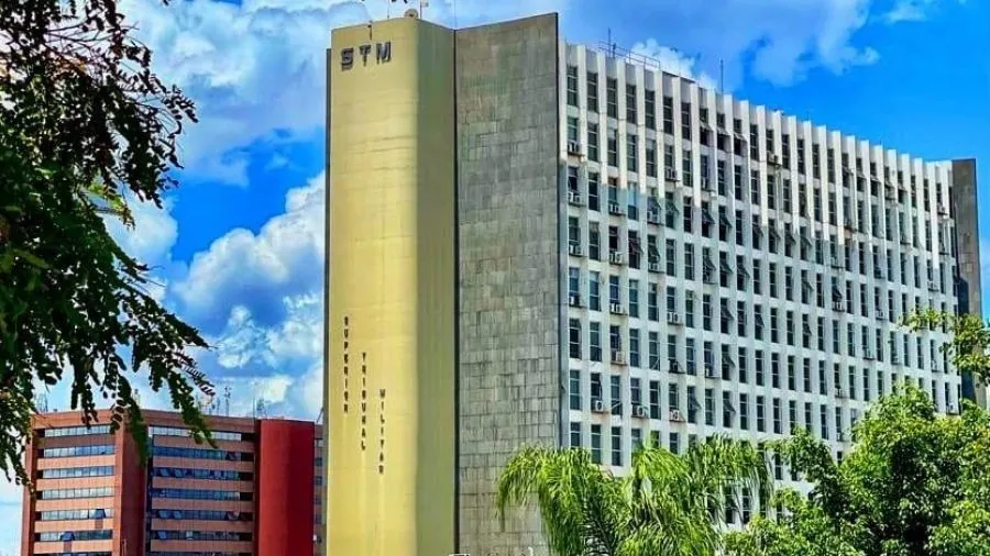 Militar é condenado por assédio sexual contra cabo trans durante curso de formação em escola da Marinha no Rio