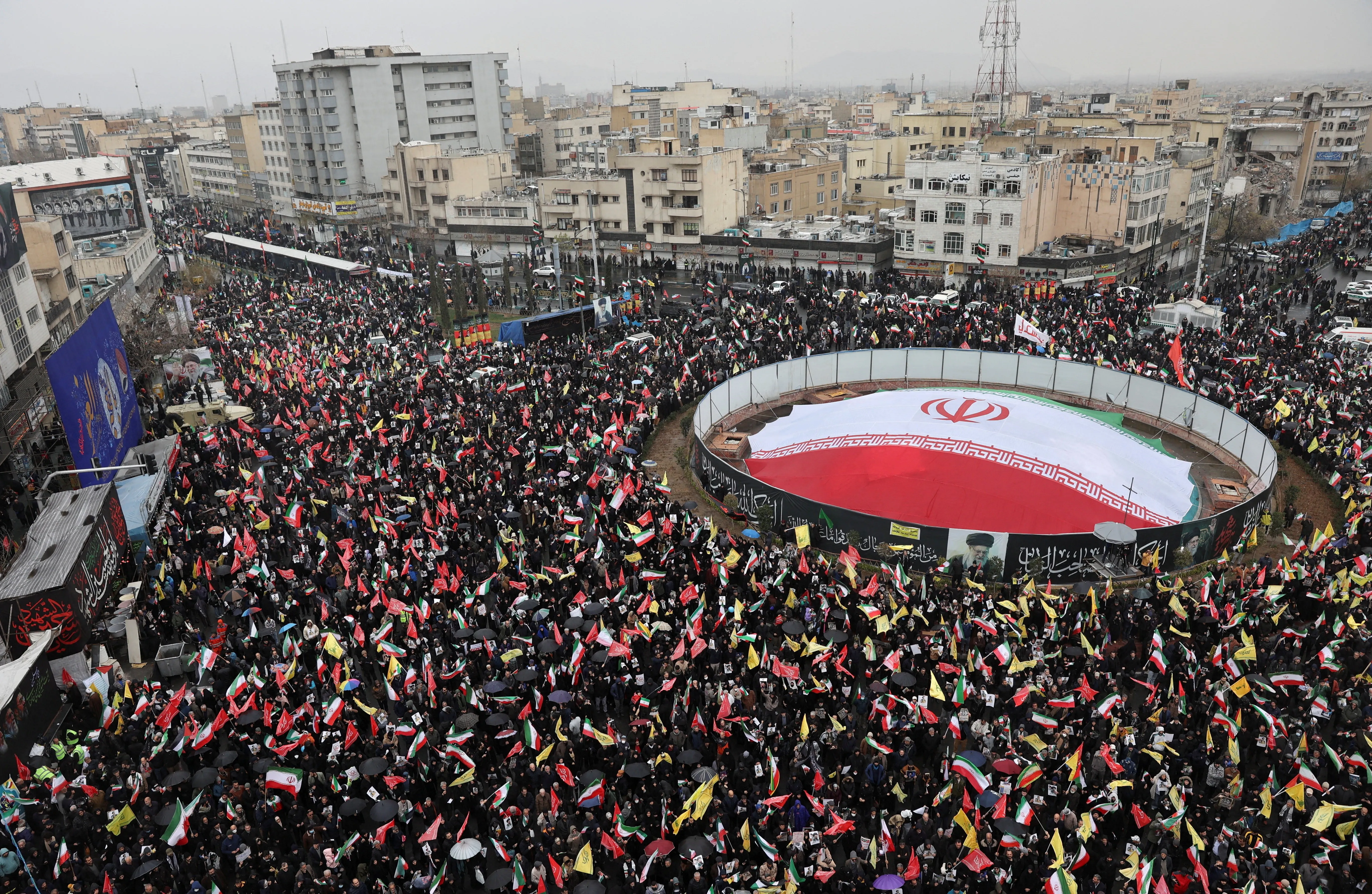 Explosão ocorre próxima a manifestação em Teerã, diz TV estatal | G1