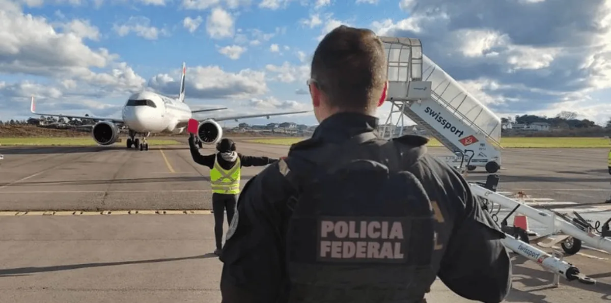 Avião da Latam é evacuado após ameaça de bomba na Grande SP; PF é acionada
