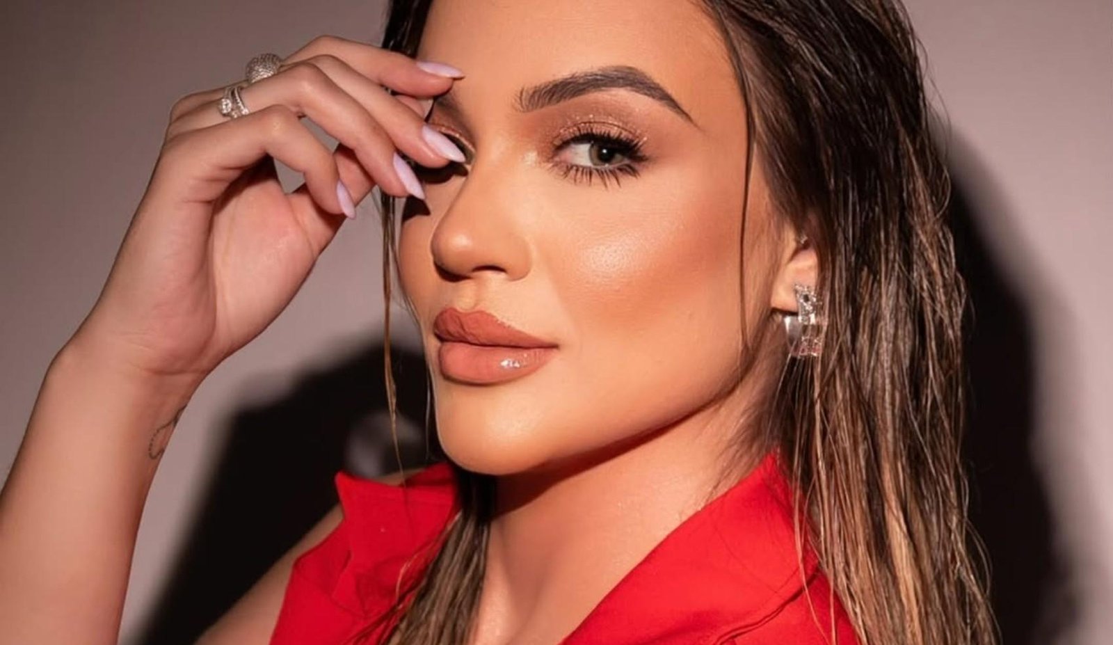 Empresária morre após cirurgia plástica; irmã fez massagem cardíaca | G1