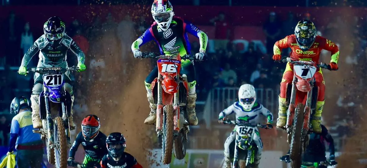 Etapa de Jundiaí mantém Arena Cross em aberto para final