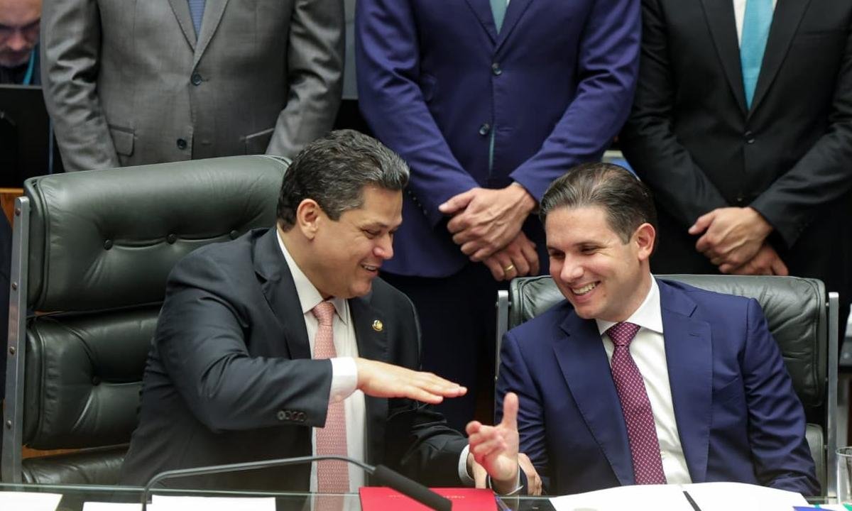 No Congresso, Motta fala em acelerar debate do fim da escala 6x1