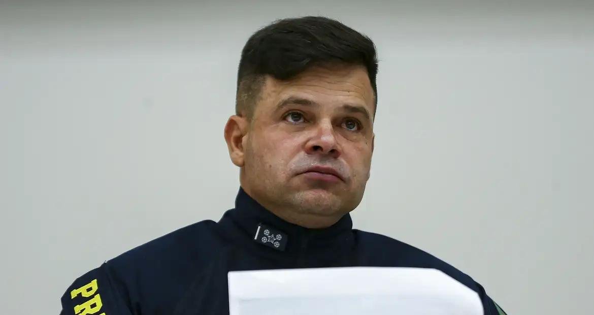 Defesa de ex-diretor da PRF nega atuação para barrar eleitores de Lula