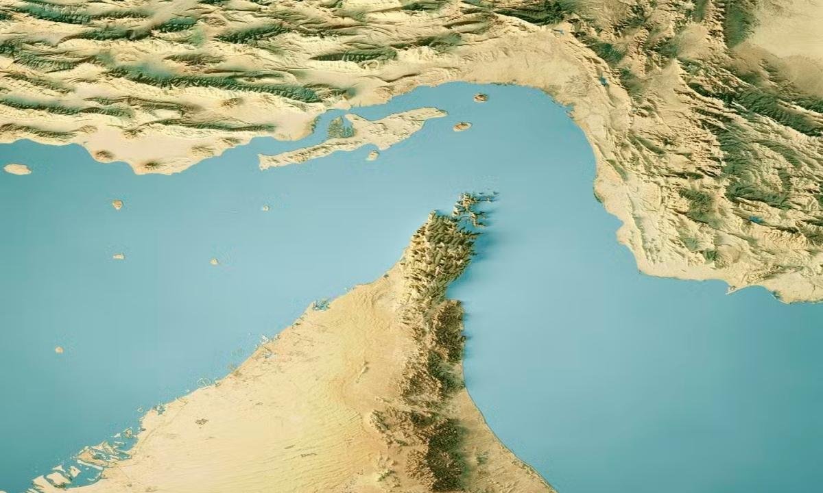 O que é o Estreito de Ormuz, rota de escoamento de petróleo no Irã
