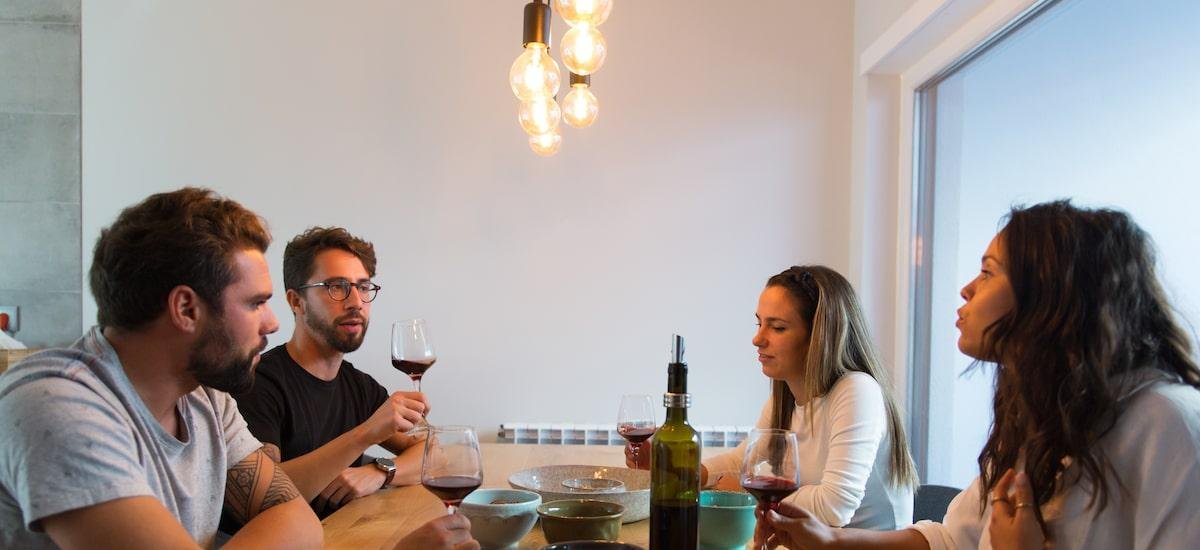 Você com certeza conhece alguém que monopoliza todas as conversas. Como fazer isso parar?