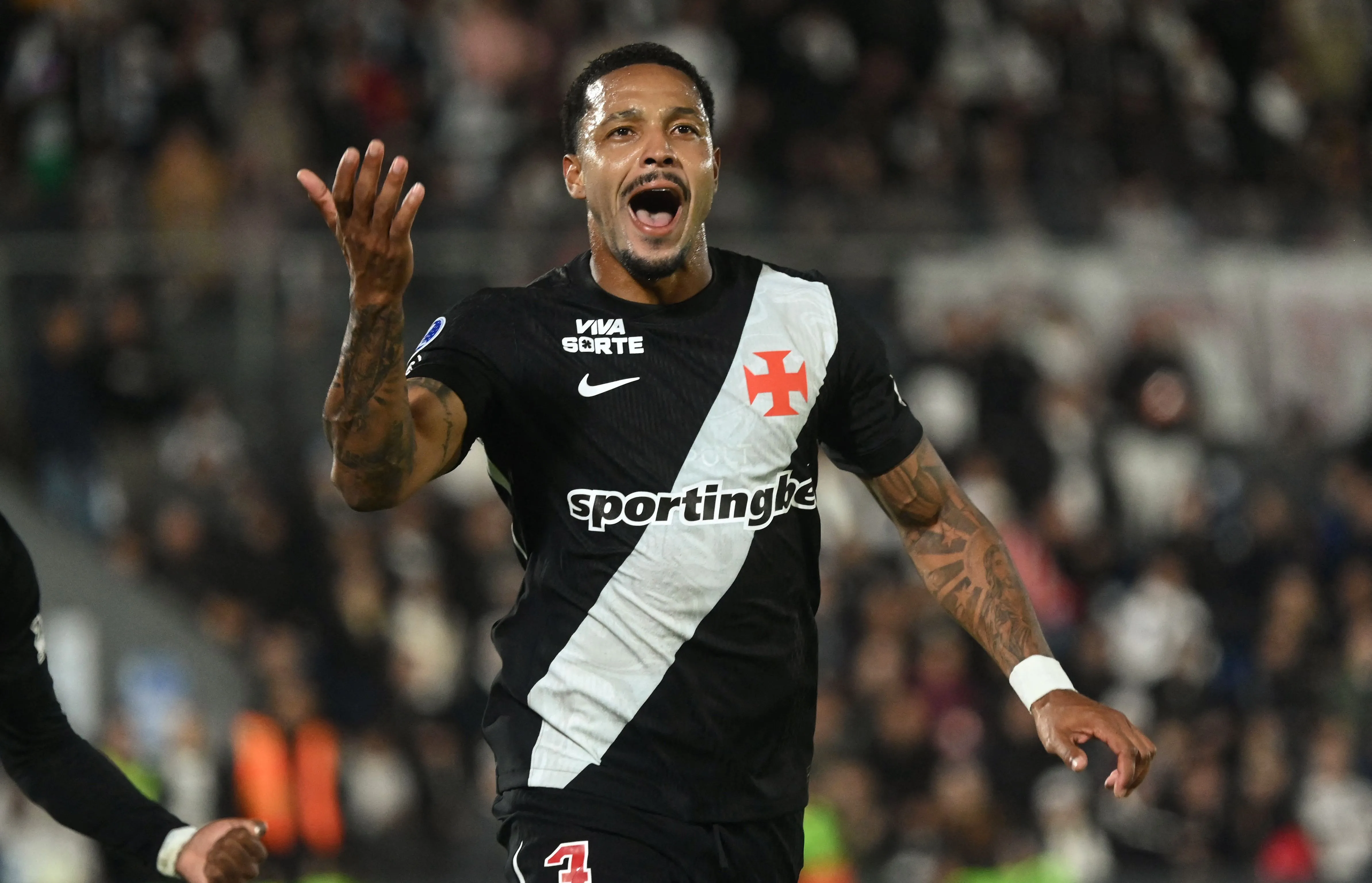 Jogador do Vasco e ex-Santos investigados com grupo criminoso se autodenominavam 'A Tropa'