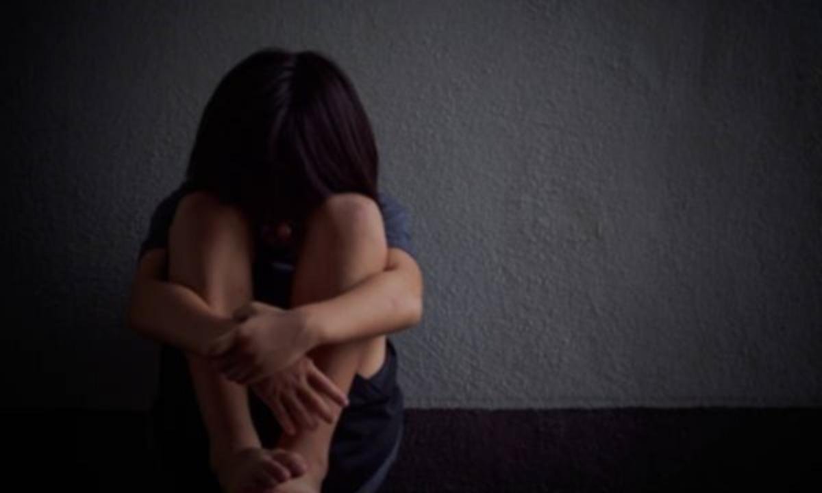 Suspeitos de explorar sexualmente menina de 12 anos são presos