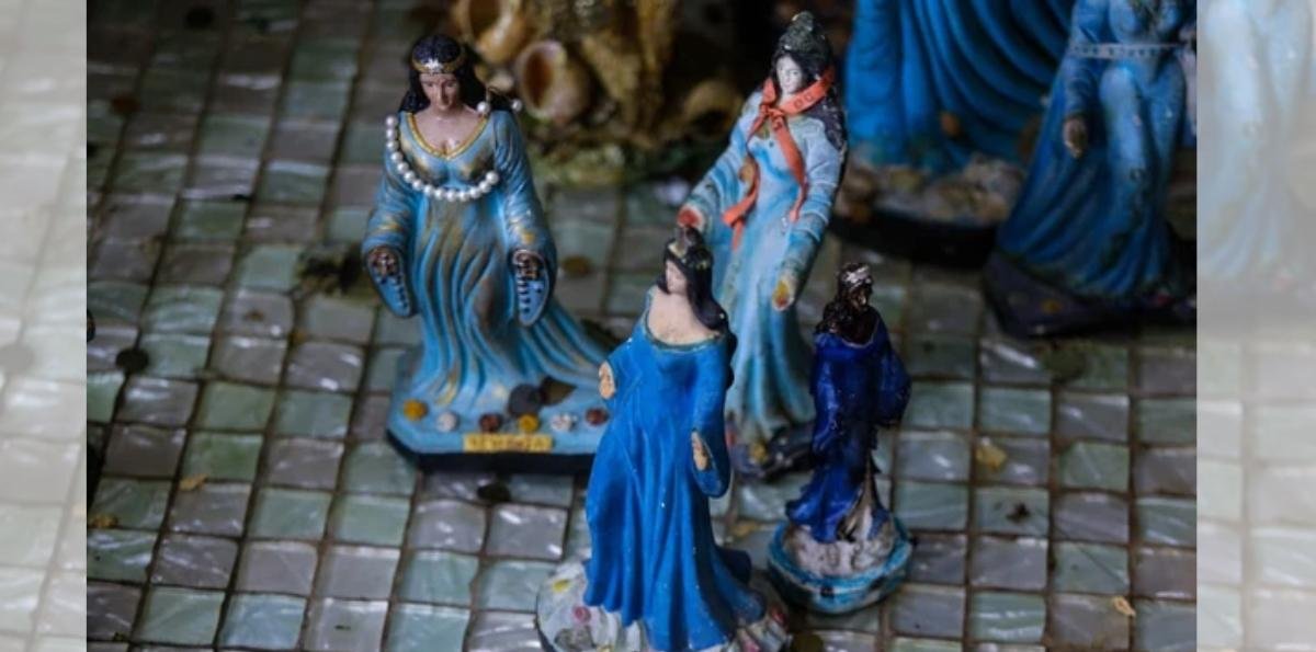 Dia de Iemanjá: estudiosos questionam estátuas brancas da entidade