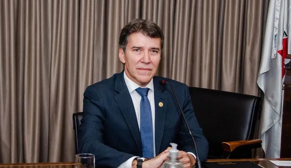 PSB firma aliança com PT em MG e indica Jarbas Soares como vice de Ananias