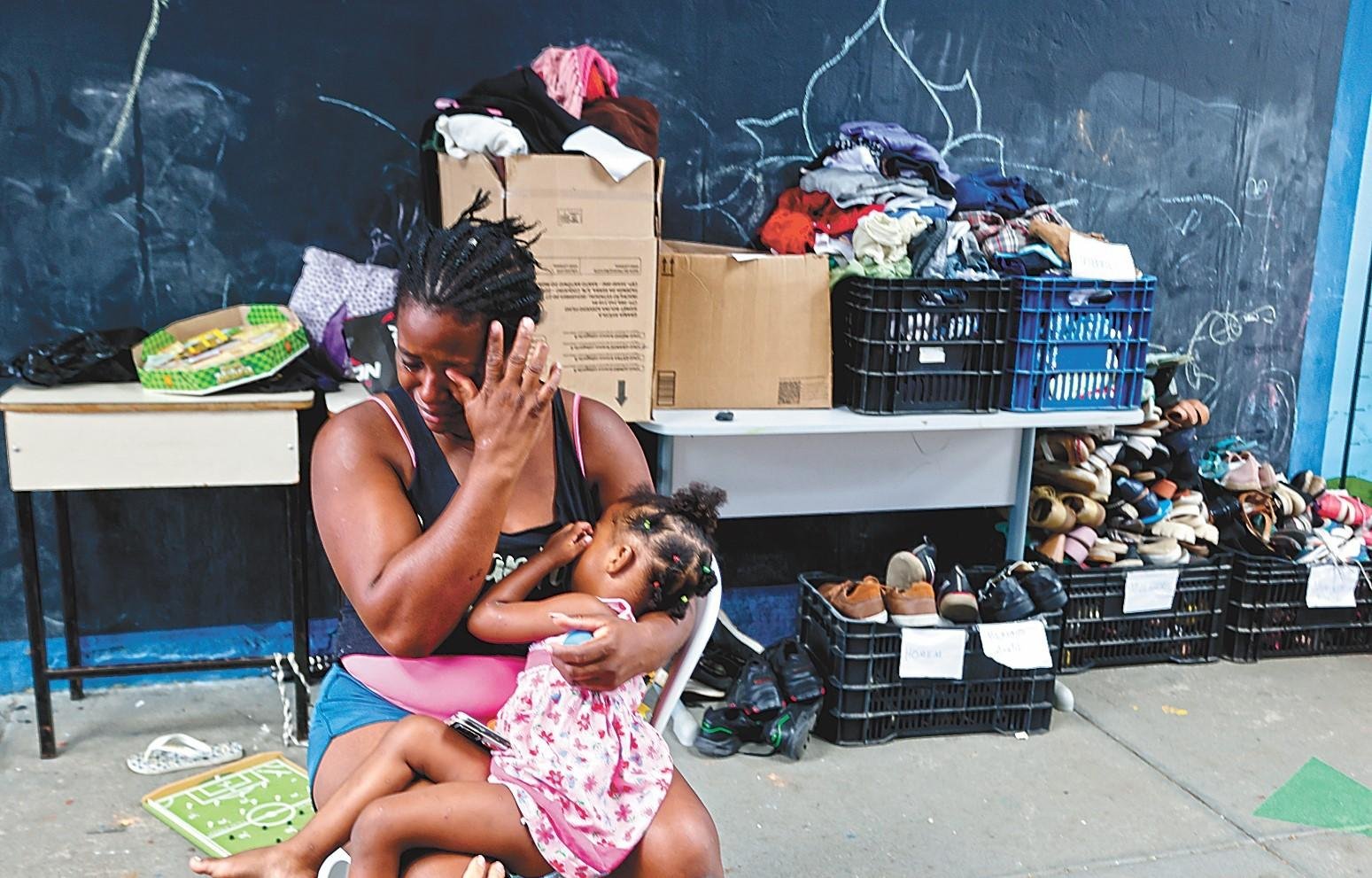 Improviso e solidariedade: como estão vivendo os 4.200 desabrigados ou desalojados pela tragédia das chuvas em Juiz de Fora