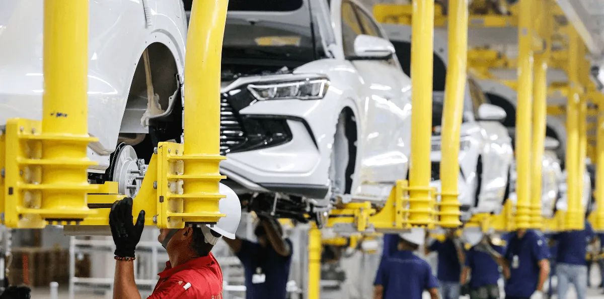 BYD abre 3 mil vagas na Bahia e prepara exportação de carros elétricos