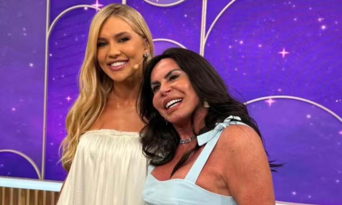 Gretchen defende Virginia e diz que famosa é alvo de “inveja”